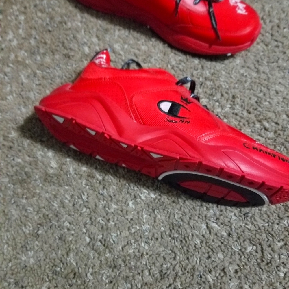 Men tennis shoe